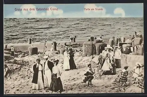AK Cranz, Partie am Strand mit Urlaubern und Strandkörben