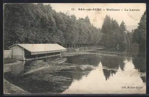 AK Bar-sur-Aube, Mathaux, Le Lavoir