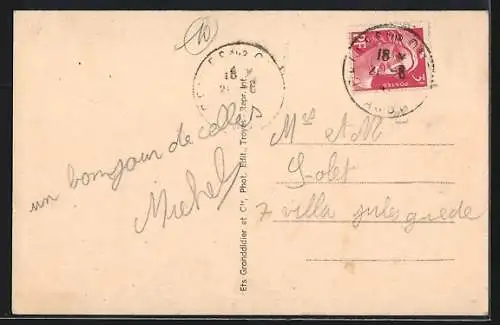 AK Celles-sur-Ource, Vue générale du village et des vignobles environnants