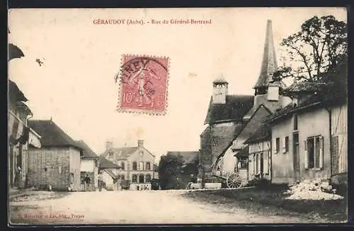 AK Géraudot, Rue du Général-Bertrand avec bâtiments historiques et charrette