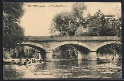 AK Lesmont, Le Pont et les laveuses