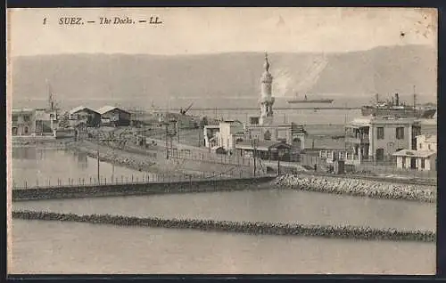 AK Suez, The Docks