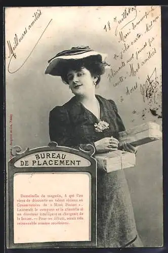 AK Bureau de Placement, Junge Frau mit Hut und Paketen