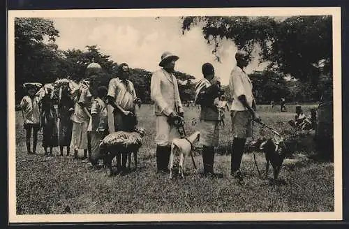 AK Aruscha, Gaben zum Erntedankfest, afrikanische Volkstypen
