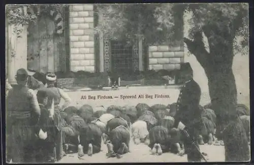 AK Ali Beg Firdusa, Sprovod Ali Beg Firdusa, Moslems im Gebet