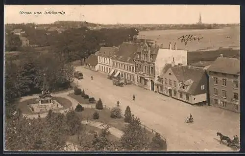 AK Schleswig, Stadtansicht mit Park und Denkmal