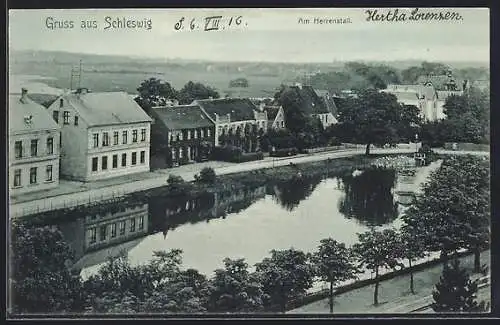 AK Schleswig, Am Herrenstall mit Teich und Gebäuden