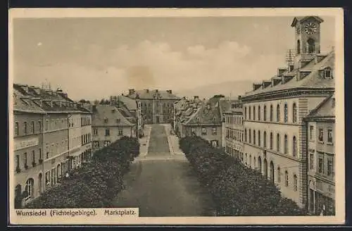AK Wunsiedel / Fichtelgebirge, Marktplatz