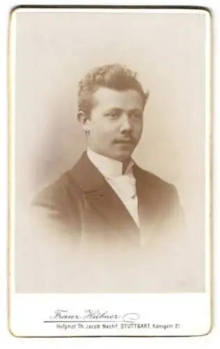Fotografie Franz Hübner, Stuttgart, Königstr. 21, Porträt eines jungen Mannes
