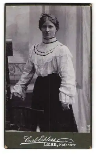 Fotografie Carl Ehlers, Lehe, Hafenstr., Mariechen Hegel im Porträt