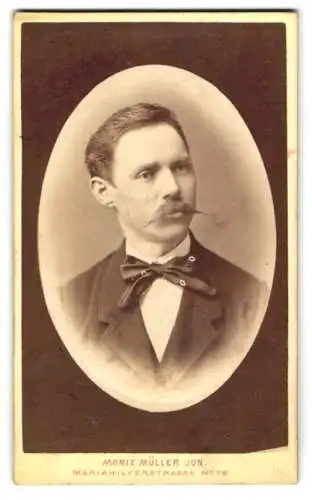 Fotografie Moriz Müller Jun., Wien, Mariahilferstrasse 76, Porträt eines eleganten Mannes