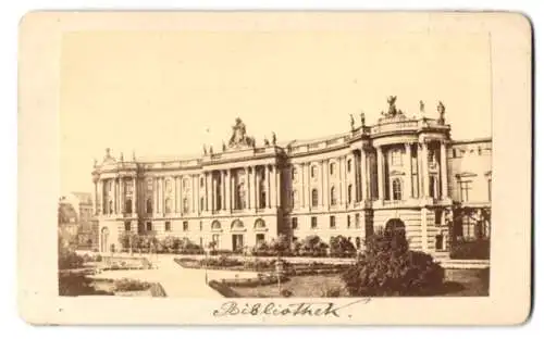 Fotografie unbekannter Fotograf, Ansicht Berlin, Blick nach der Bibliothek