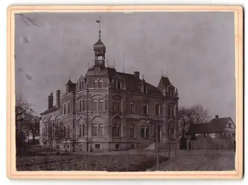 Fotografie G. Gottwald, Ansicht Döbeln-Neudorf, Blick nach dem Gasthaus Neudorf im gleichnamigen Ortsteil