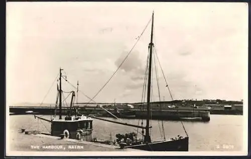AK Nairn, View of the Harbour