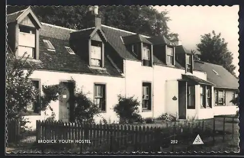 AK Brodick, Youth Hostel and Small Frontyard