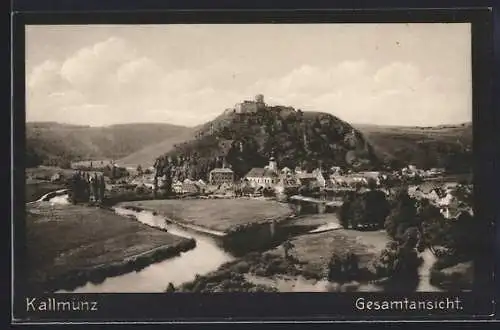 AK Kallmünz, Gesamtansicht mit Gewässer und Burg