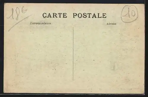 AK Villeneuve-au-Chemin, Un coin du Bourg