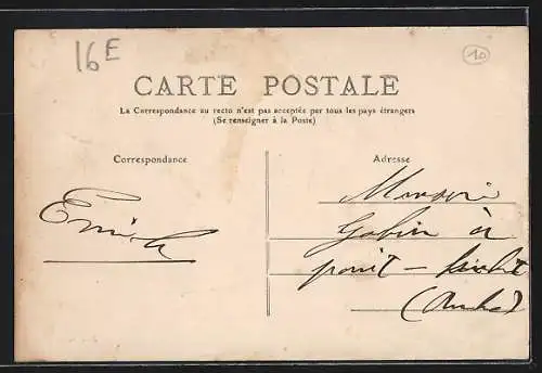 AK Vanlay, La Mairie et enfants devant le bâtiment