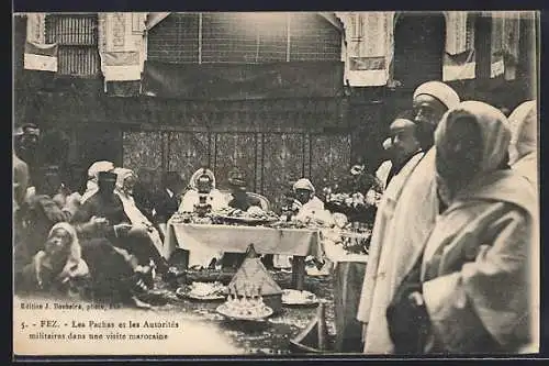AK Fez, Les Pachas et les Autorités militaires dans une visite marocaine