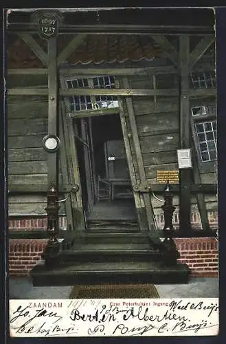 AK Zaandam, Czar Peterhuisje: Ingang