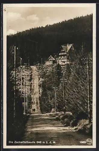 AK Zackelfallbaude, Ansicht Strasse zur Berghütte