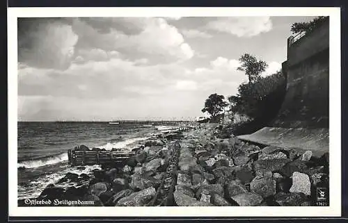 AK Heiligendamm, Felsenküste mit Blick auf das Strandbad