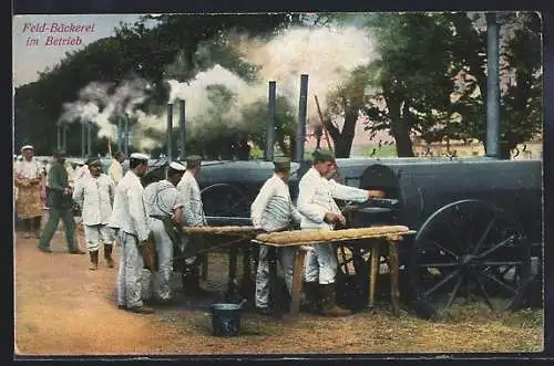AK Das Deutsche Heer, Feldbäckerei an der Front, Soldat in Uniform