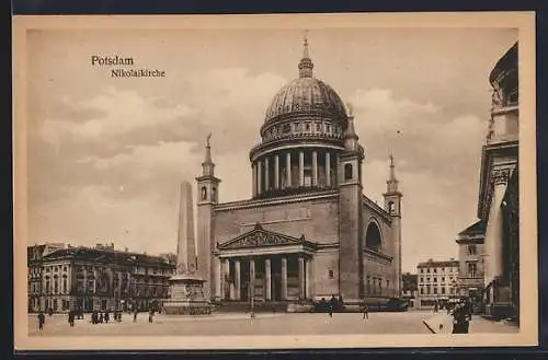 AK Potsdam, Nikolaikirche mit Denkmal