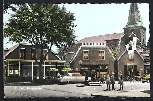 AK Holten, Dorpsplein
