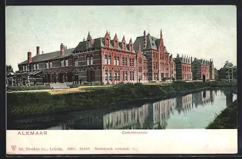 AK Alkmaar, Cadettenschool