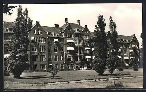 AK `s-Gravenhage, Diaconessenhuis Bronovo