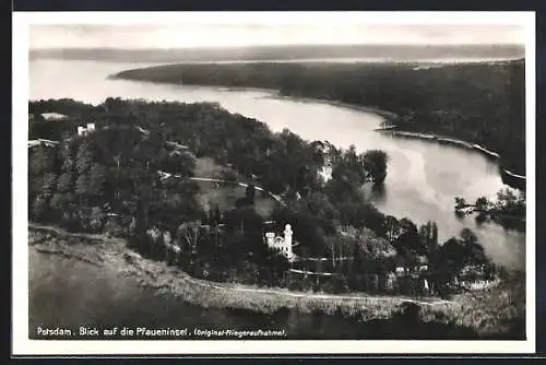AK Potsdam, Blick auf die Pfaueninsel, orig. Fliegeraufnahme