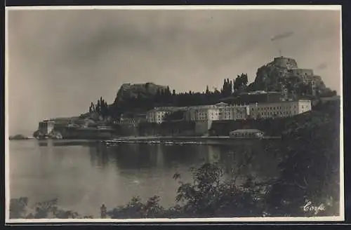 AK Corfu, Blick auf den Ort