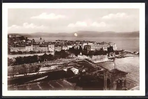 AK Korfu, Hafeneinfahrt