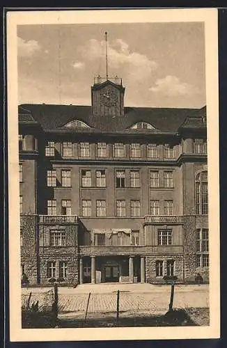 AK Berlin-Wilmersdorf, Treitschke-Schule mit Vorplatz, Prinzregentenstrasse 33