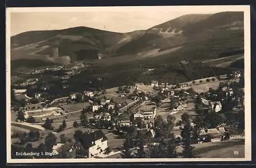 AK Brückenberg i. Rsgb., Ortsansicht aus der Vogelschau