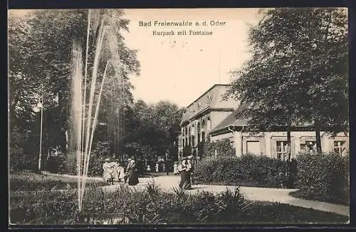 AK Bad Freienwalde a. d. Oder, Kurpark mit Fontaine