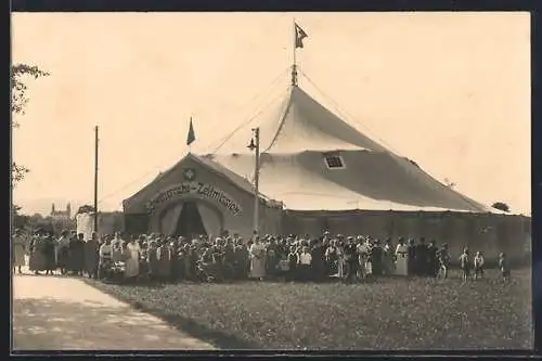 Foto-AK Uster, Gruppenbild vor der schweizerischen Zeltmission