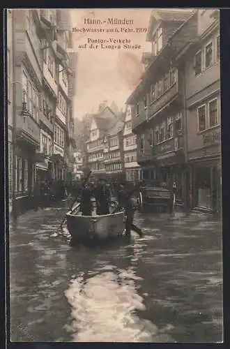 AK Hann Münden, Hochwasser am 06.02.1909, Ponton-Verkehr auf der Langen Strasse