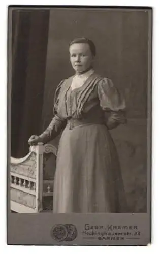 Fotografie Gebr. Kremer, Barmen, Heckinghauserstr. 33, Mariechen Timmer im Porträt