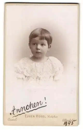 Fotografie Eugen Kegel, Cassel, Gr. Rosenstrasse 5, Annchen als Kleinkind