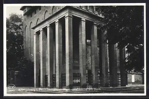 AK Königsberg i. Pr., Immanuel Kant-Grabstätte am Dom