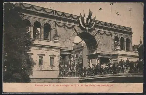 AK Haarlem, Bezoek van H. M. de Koningin en Z. K. H. den Prins