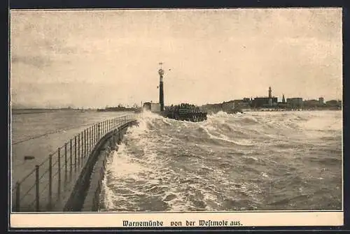 AK Warnemünde, Teilansicht mit Leuchtturm von der Westmole aus
