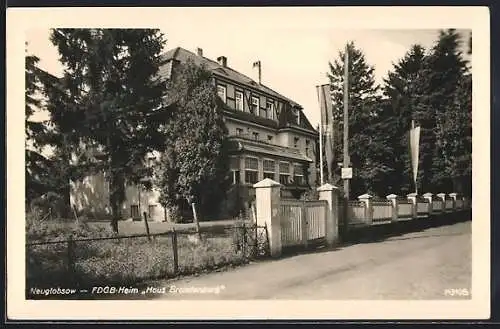 AK Neuglobsow, FDGB-Heim Haus Brandenburg