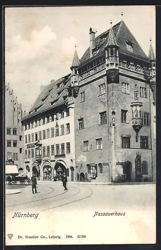 AK Nürnberg, Strassenpartie mit Geschäften und Nassauerhaus