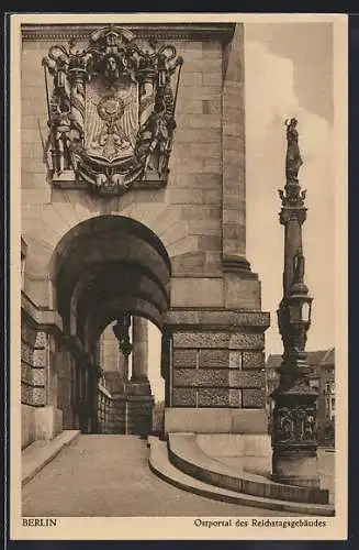 AK Berlin-Tiergarten, Ostportal des Reichstagsgebäudes