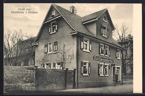 AK Dornheim i. Hessen, Strassenpartie am Gasthaus Zum Darmstädter Hof