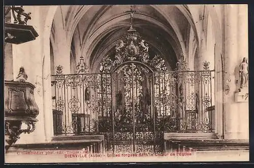 AK Dienville, Grilles forgées dans le Choeur de l`Église