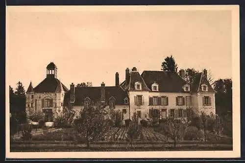 AK Saint-Benoist-sur-Vanne, Vue du château avec jardin à l`avant-plan